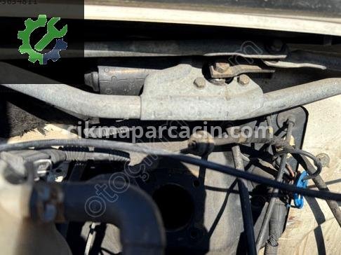 Volkswagen Transporter Silecek Motoru çıkma parça