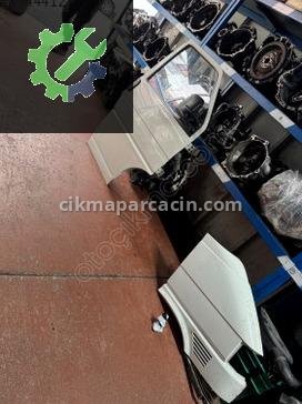 Volkswagen Transporter Sağ Ön Kapı çıkma parça