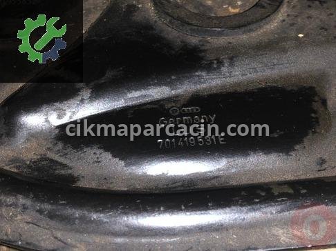 Volkswagen Transporter Direksiyon Mafsalı 701419531E çıkma parça