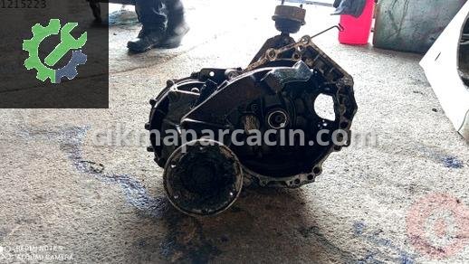 Volkswagen Transporter Şanzıman Komple çıkma parça