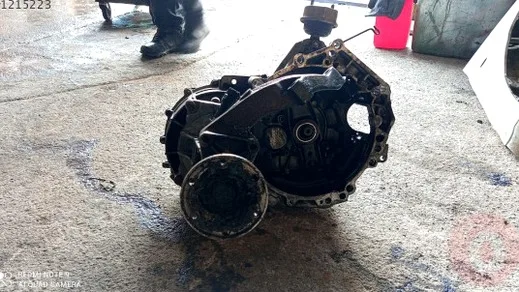 Volkswagen Transporter Şanzıman Komple çıkma parça