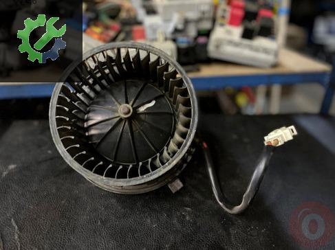 Volkswagen Transporter Kalorifer Motoru çıkma parça