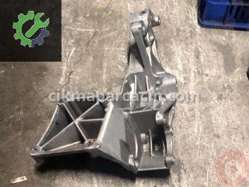 Volkswagen Transporter Bağlantı Braketi 074145169D çıkma parça