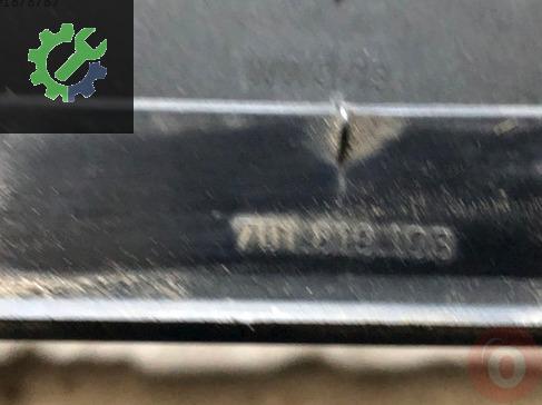 Transporter T4 on kaput ızgarası 701819103