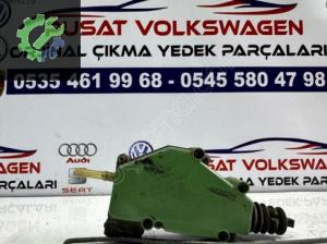 TRANSPORTER T4 SOL KAPI KİLİT MOTORU ORİJİNAL