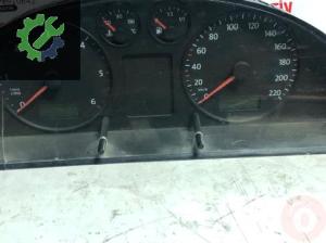 Transporter T5 2.5 tdi çıkma orj gösterge saati 7H0920850GX