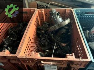 TRANSPORTER T5 2.5TDİ ÇIKMA MANUEL ŞANZIMAN PARÇALARI DİŞLİ (2. Adet)