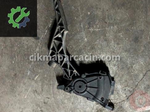 Volkswagen Transporter Gaz Kelebeği 7H1721503D çıkma parça