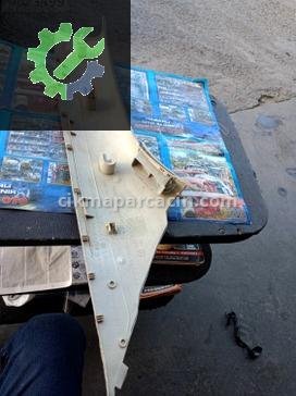 Volkswagen Transporter Direk Plastiği 7H5867233A çıkma parça