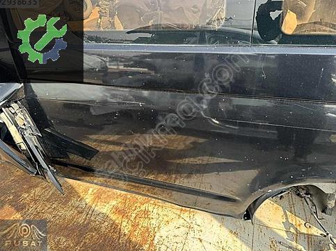TRANSPORTER T5 KISA ŞASE SOL KESME DUVAR ÇAMURLUK SİYAH