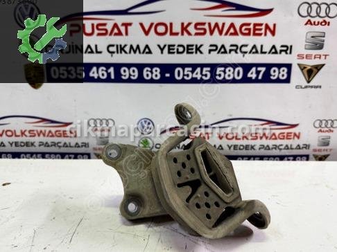 Volkswagen Transporter Motor Takozu & Kulağı çıkma parça