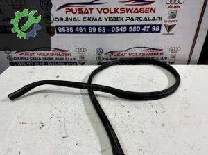 TRANSPORTER T6 ÇIKMA KAPUT FİTİLİ CAM ÖN IZGARA FİTİLİ 7H0823737