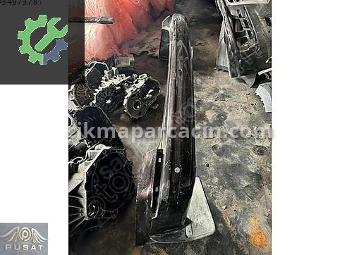 Volkswagen Caravelle Arka Tampon çıkma parça