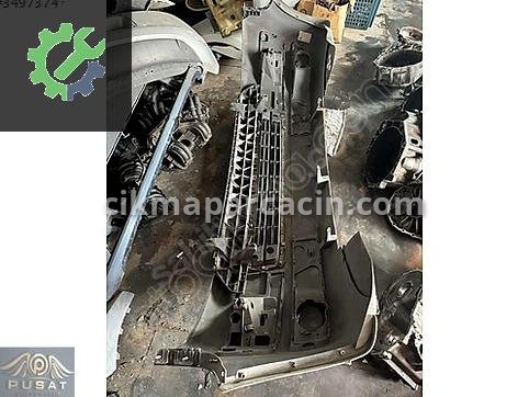Volkswagen Transporter Ön Tampon 7E0807221 çıkma parça
