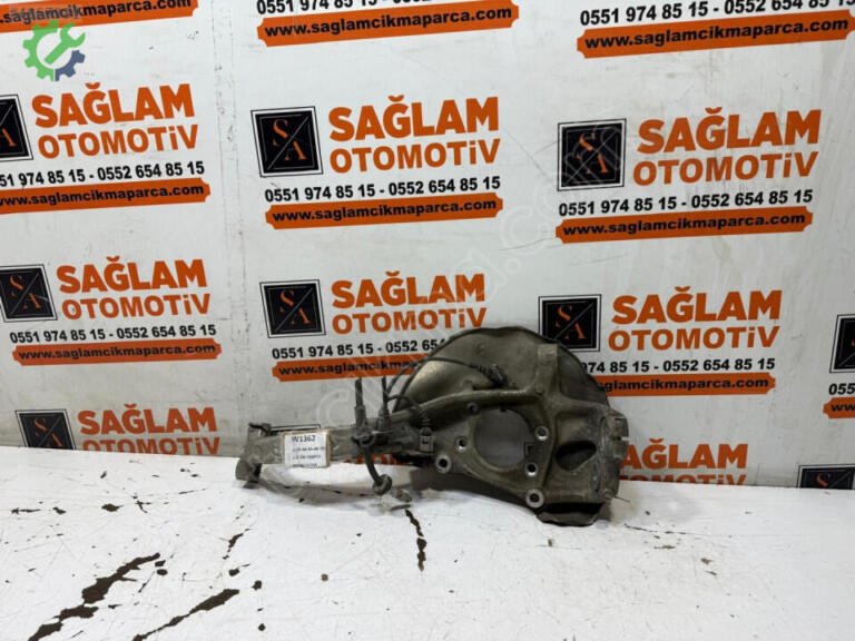 Audi A4 Taşıyıcı çıkma parça