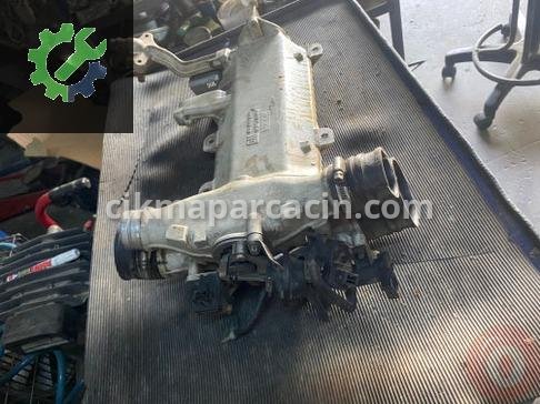 Opel Vectra Emme Manifoldu 90499560 çıkma parça