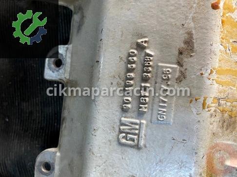 Opel Vectra Emme Manifoldu 90499560 çıkma parça