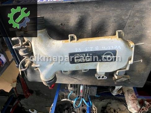 Opel Vectra Emme Manifoldu 90499560 çıkma parça