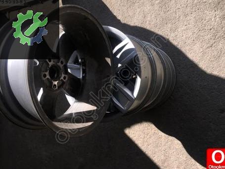 VOKSWAGEN PASSAT ÇELİK JANT ORJINAL HATASIZ TEMIZ