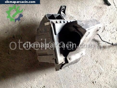 Volkswagen Passat Hava Filtresi Kutusu çıkma parça