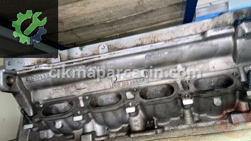 Volkswagen Passat Silindir Kapağı çıkma parça