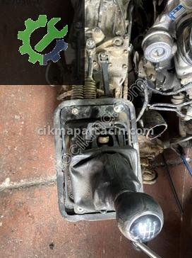 Volkswagen Amarok Manuel Şanzıman 1 çıkma parça