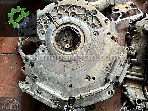 Volkswagen Amarok Krank Mili çıkma parça