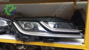 Volkswagen Arteon 2018 Çıkma Sağ Far