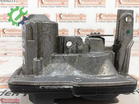 Audi A4 5Q0253691K çıkma parça