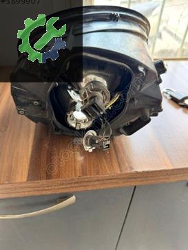 Volkswagen Beetle Sol Ön Far 1C2941005E çıkma parça