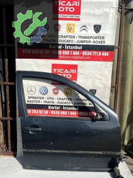 Volkswagen Bora Sağ Ön Kapı çıkma parça