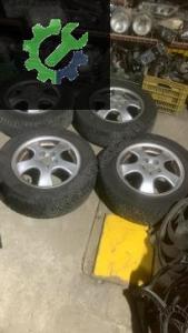 Volkswagen bora ön ve arka sağ sol tekerlek ve jantlar çıkma