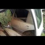 Volkswagen bora sağ arka kapı hatasız orjinal