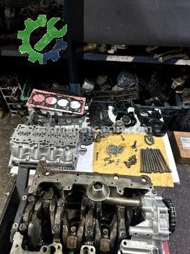 Volkswagen Caddy Komple Motor çıkma parça