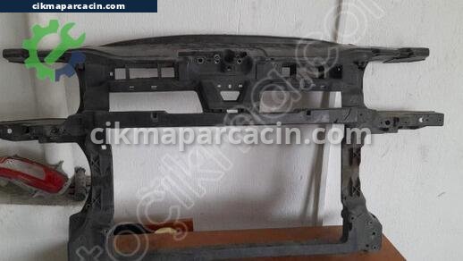 Volkswagen Caddy Ön Panel çıkma parça