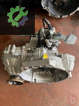 Volkswagen Caddy Motor Takozu çıkma parça