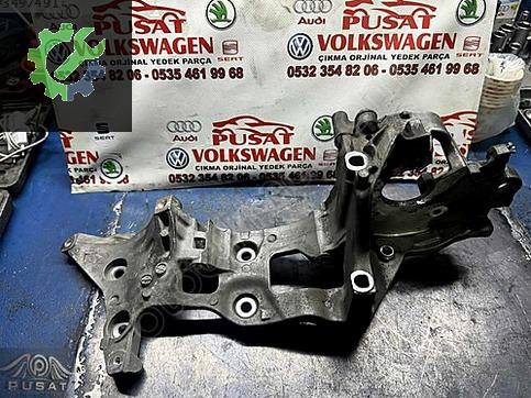 Volkswagen Caddy Motor Takozu & Kulağı çıkma parça