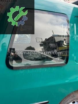 Volkswagen Caddy Sağ Arka Kapı çıkma parça