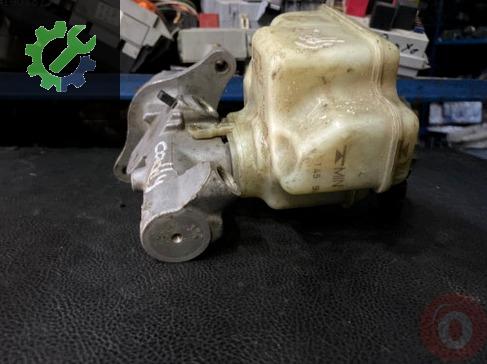 Volkswagen Caddy Fren Ana Merkezi çıkma parça
