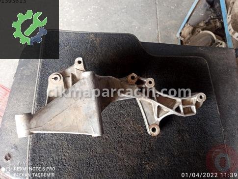 Volkswagen Caddy Motor Braketi 074 145 169 çıkma parça