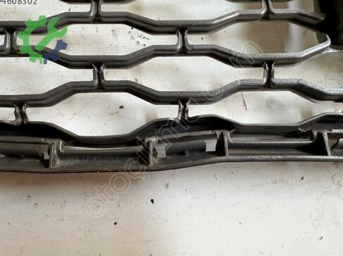 Volkswagen Caddy Tampon Izgarası çıkma parça