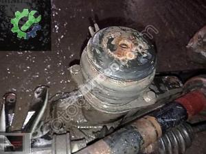 Volkswagen Caddy sağ ön motor kulağı