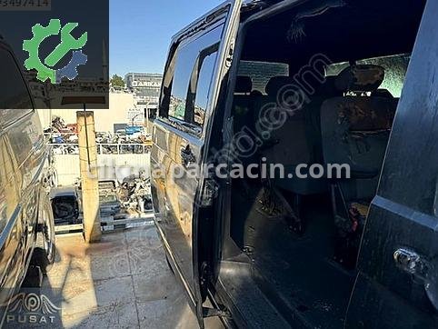 Volkswagen Caravelle Sağ Sürgülü Kapı çıkma parça