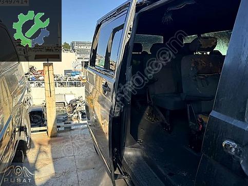 Volkswagen Caravelle Sağ Sürgülü Kapı çıkma parça