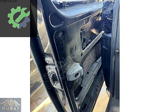 VOLKSWAGEN CARAVELLA T6 ÇIKMA SÜRGÜLÜ KAPI ELEKTRİKLİ
