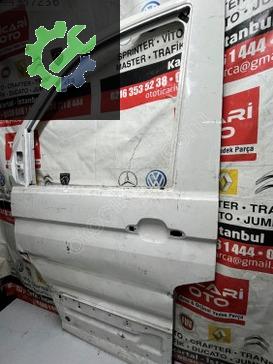 Volkswagen Crafter Yeni Kasa Çıkma Orjinal Sol Ön Kapı