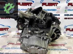 VOLKSWAGEN GOLF 1.2TSİ 6 İLERİ MANUEL ÇIKMA ŞANZIMAN CBZ