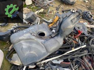 Volkswagen golf 3 1.8 yakıt deposu Çıkma orijinal hatasız