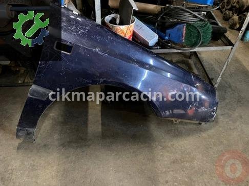 Volkswagen Golf Çamurluk çıkma parça