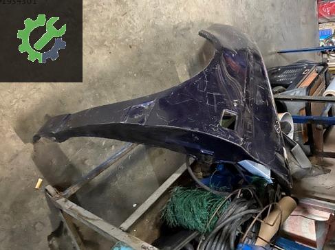 Volkswagen Golf Çamurluk çıkma parça